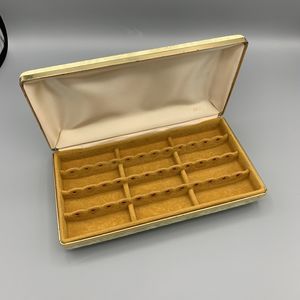 Vintage Mele Earring Jewelry Hard Travel Case Cream Rose Design Granny Core MCM